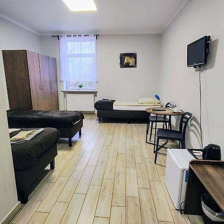 Palac Pod Bocianim Gniazdem Runowo  Exterior foto