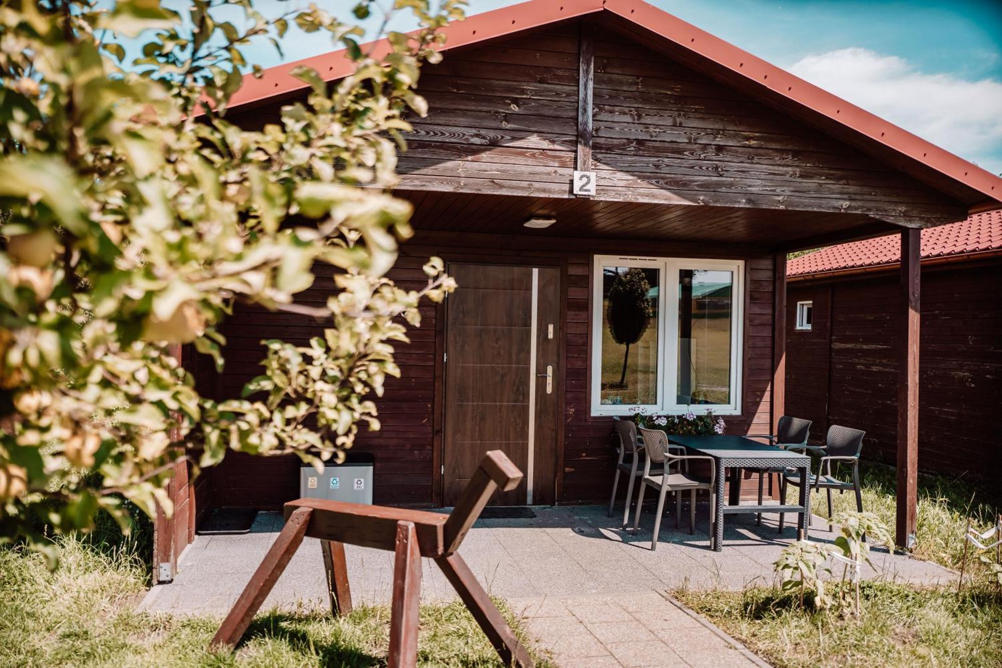 Palac Pod Bocianim Gniazdem Runowo  Exterior foto